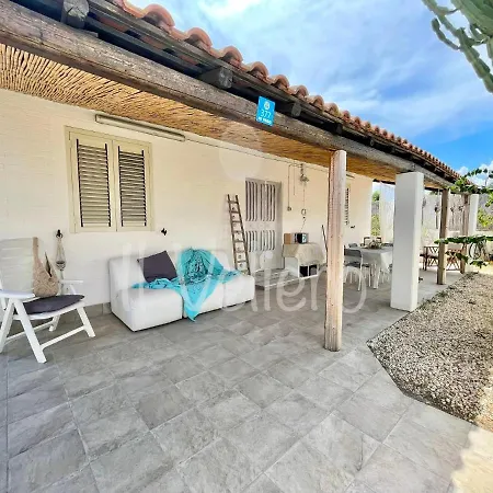 Holiday home Il Veliero Beach House Catania