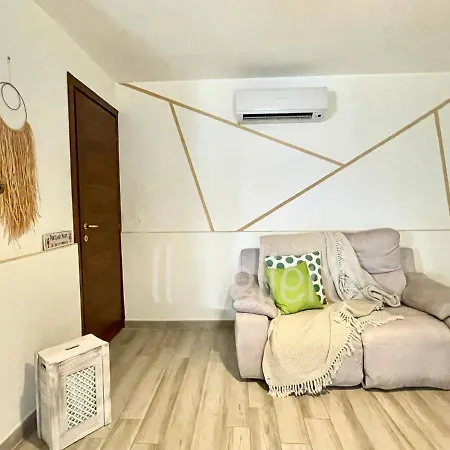 Il Veliero Beach House * Catania